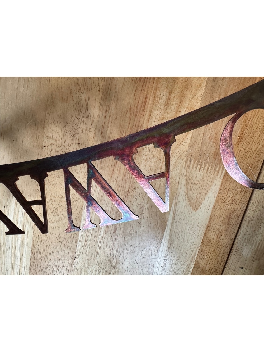 Rustic Metal 'go away' Sign with Crab Design - Picture 5 of 8
